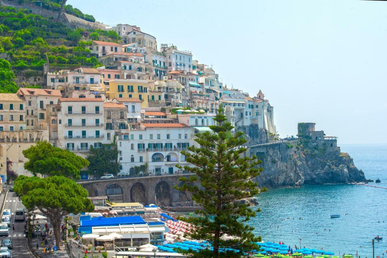 Amalfi Moon Apartment Bagian luar foto