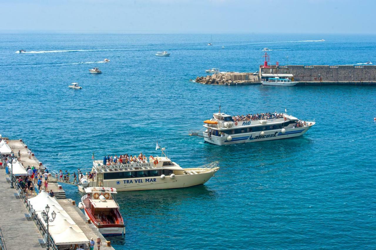 Amalfi Moon Apartment Bagian luar foto
